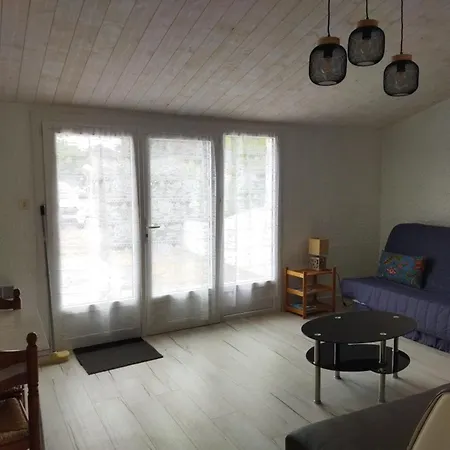 Maisonnette Calme Proche Avec Parking Et Animaux Admis - Fr-1-194-443 * لا ترانش سور مير